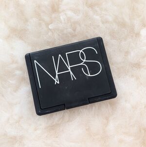 NARS Sleek Black Compact